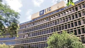 LIC Assistant Previous Year Question Paper With Solution, Download PDF